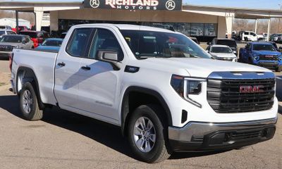 2026 GMC Sierra Pro