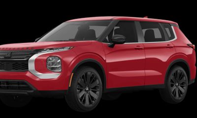 2026 Mitsubishi Outlander SE Trail Edition