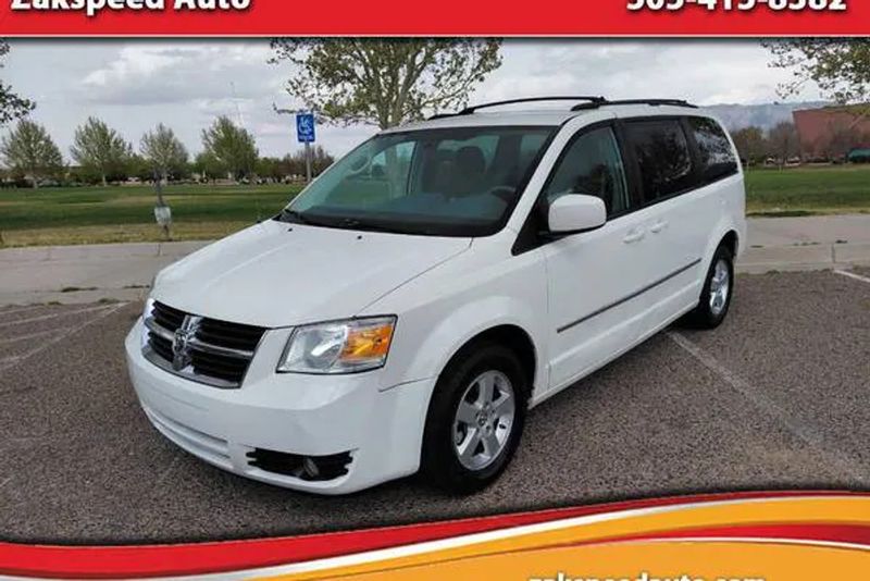 2010 Dodge Grand Caravan — a typically priced live listing