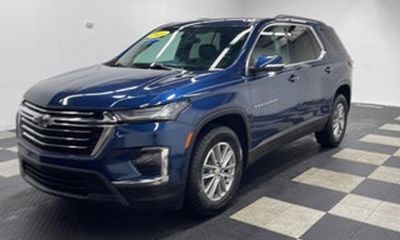 2023 Chevrolet Traverse LT