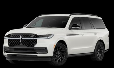 2027 Lincoln Navigator Reserve