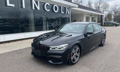 2018 BMW 750I