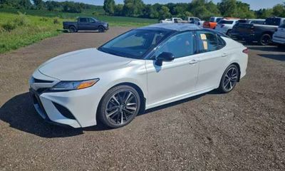 2020 Toyota Camry XSE