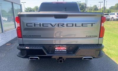 2020 Chevrolet Silverado Trail Boss Custom