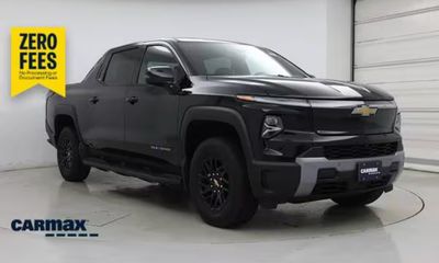 2025 Chevrolet Silverado 3LT LT