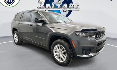 2022 Jeep Grand Cherokee L Laredo