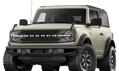 2025 Ford Bronco Badlands