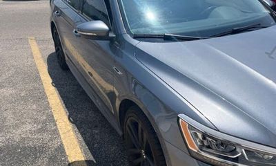 2018 Volkswagen Passat S R Line