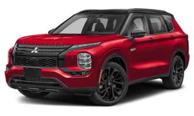 2025 Mitsubishi Outlander SEL Platinum Edition