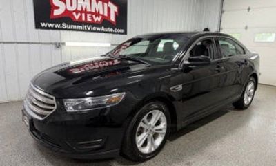 2018 Ford Taurus SEL