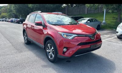 2017 Toyota RAV4 XLE