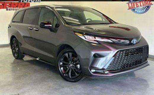 2026 Toyota Sienna XSE