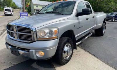 2006 Dodge RAM Laramie