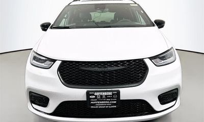 2026 Chrysler Pacifica Limited