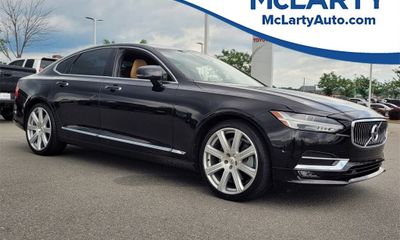 2017 Volvo S90 Inscription