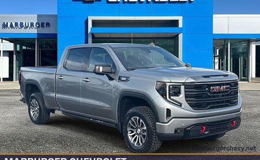 2023 GMC Sierra AT4