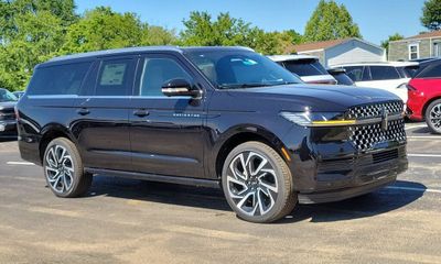 2026 Lincoln Navigator L Black Label