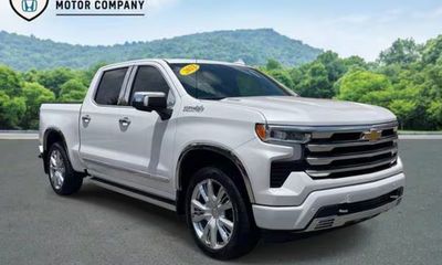 2023 Chevrolet Silverado High Country