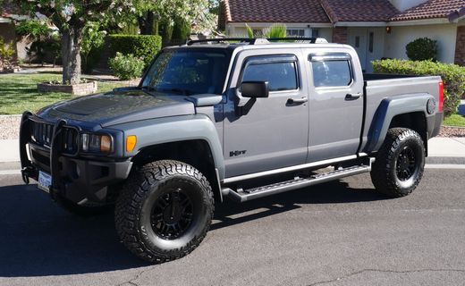 2009 Hummer H3T Alpha