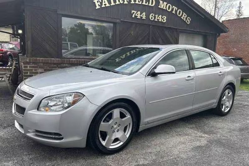 2009 Chevrolet Malibu — a typically priced live listing