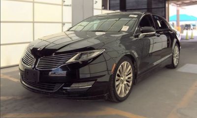 2013 Lincoln MKZ Base