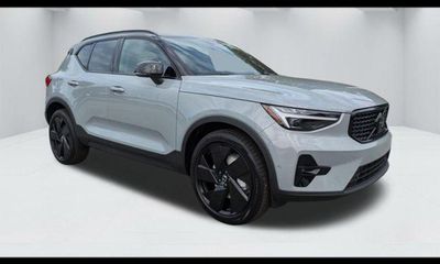 2026 Volvo XC40 Ultra Black Edition