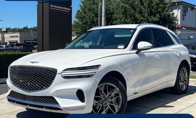 2025 Genesis GV70