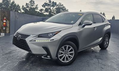 2020 Lexus NX 300 Comfort