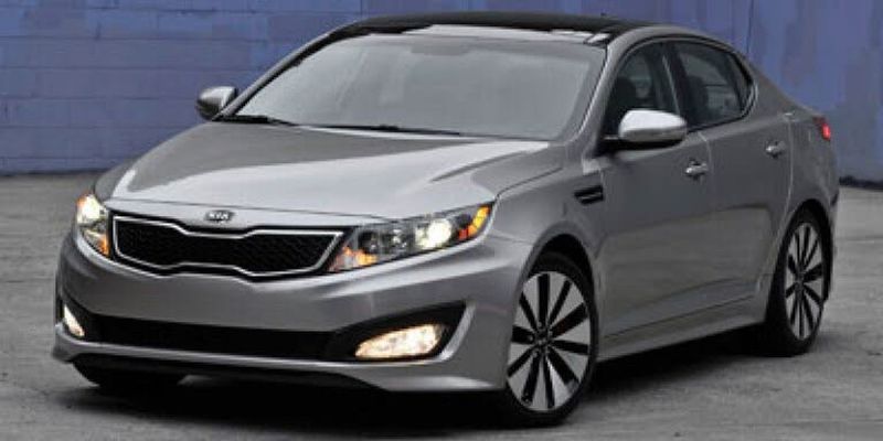 2012 Kia Optima — a typically priced live listing