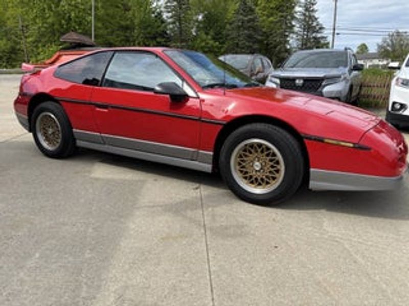 1986 Pontiac Fiero — a typically priced live listing