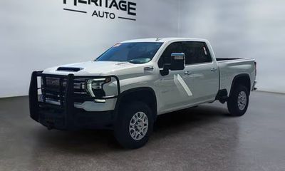 2024 Chevrolet Silverado HD LTZ