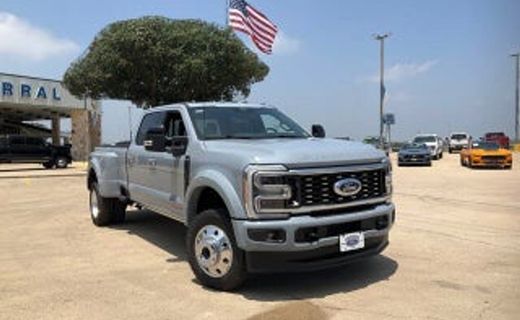 2026 Ford F-450 Platinum