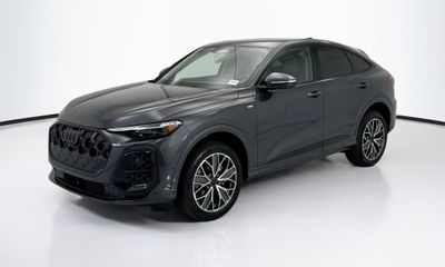2026 Audi SQ5 Quattro Premium Plus