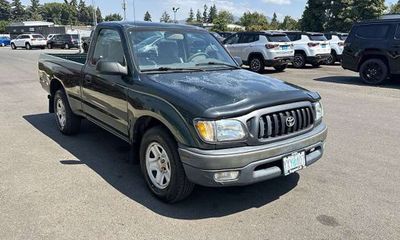 2002 Toyota Tacoma Deluxe