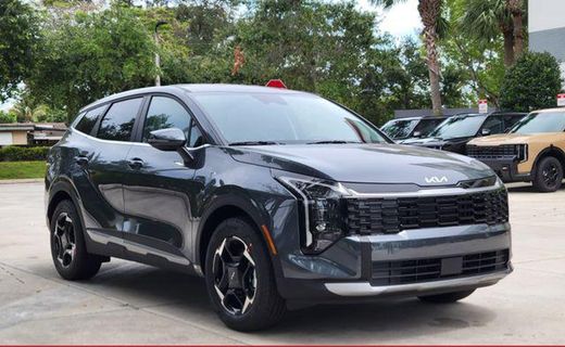 2026 Kia Sportage EX