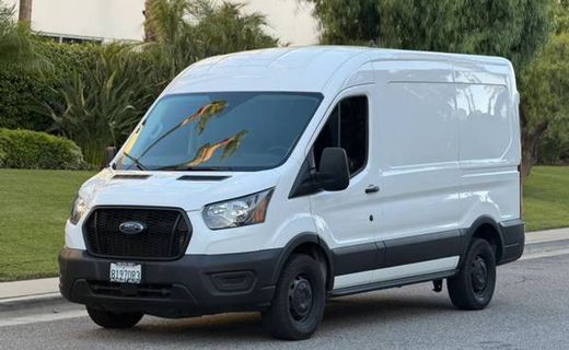 2022 Ford Transit Medium Roof