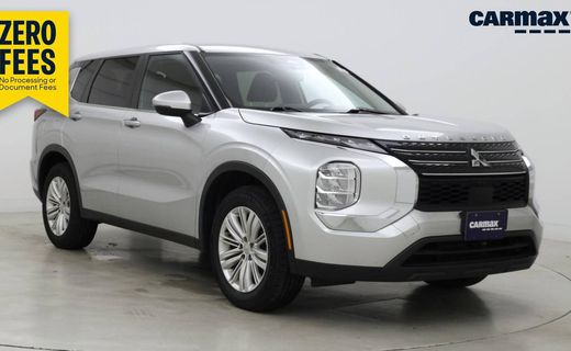 2024 Mitsubishi Outlander ES