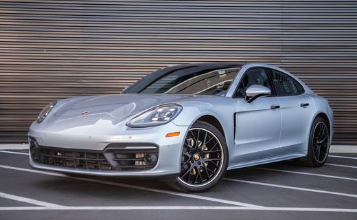 2023 Porsche Panamera