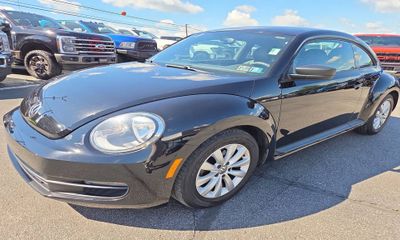 2016 Volkswagen Beetle 1 8T S