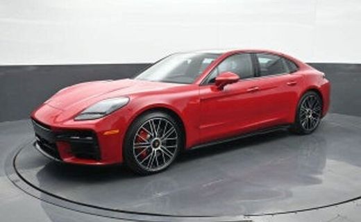 2026 Porsche Panamera GTS
