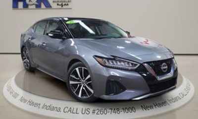 2023 Nissan Maxima SL