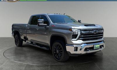 2025 Chevrolet Silverado HD LTZ