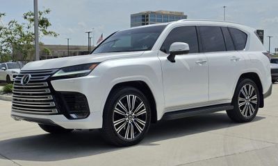 2026 Lexus LX 600 Luxury