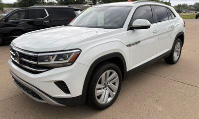 2022 Volkswagen Atlas Cross Sport SE W Tech