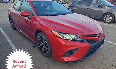 2020 Toyota Camry SE