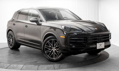 2025 Porsche Cayenne