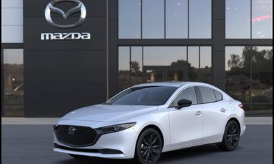2026 Mazda MAZDA3 Premium Plus