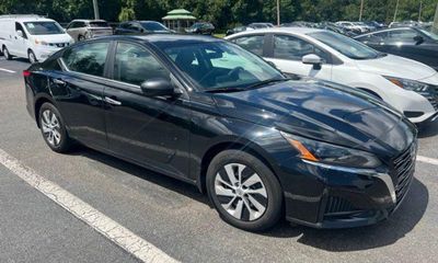 2025 Nissan Altima S