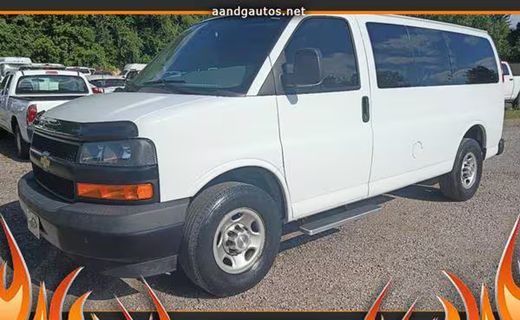 2019 Chevrolet Express LS