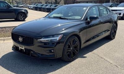 2024 Volvo S60 Ultimate Dark